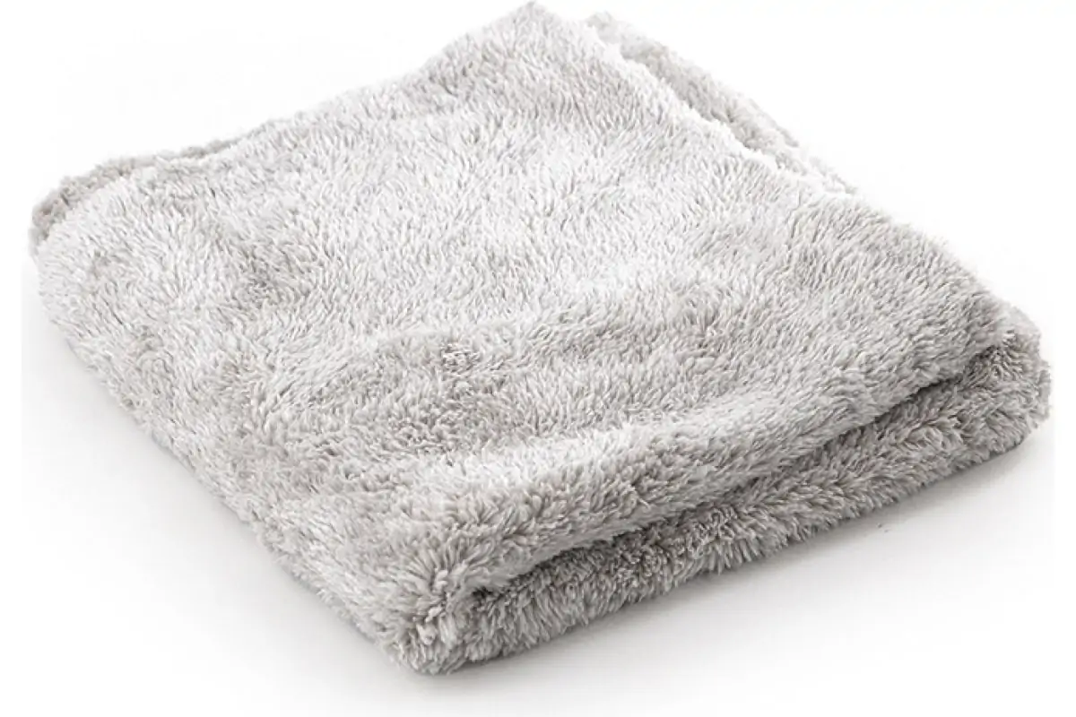 Shine Systems Plush Towel Плюшевая микрофибра для финишных работ40*40см 500 гр/м2
